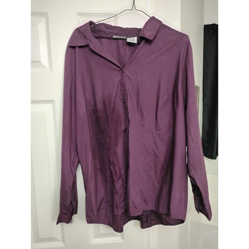 Women's White Stag Long Sleeve Button Up Shirt 2X Red